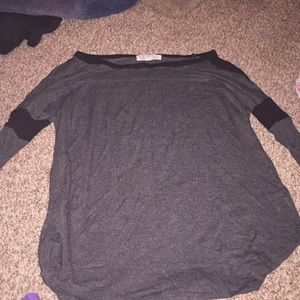 long sleeves shirt